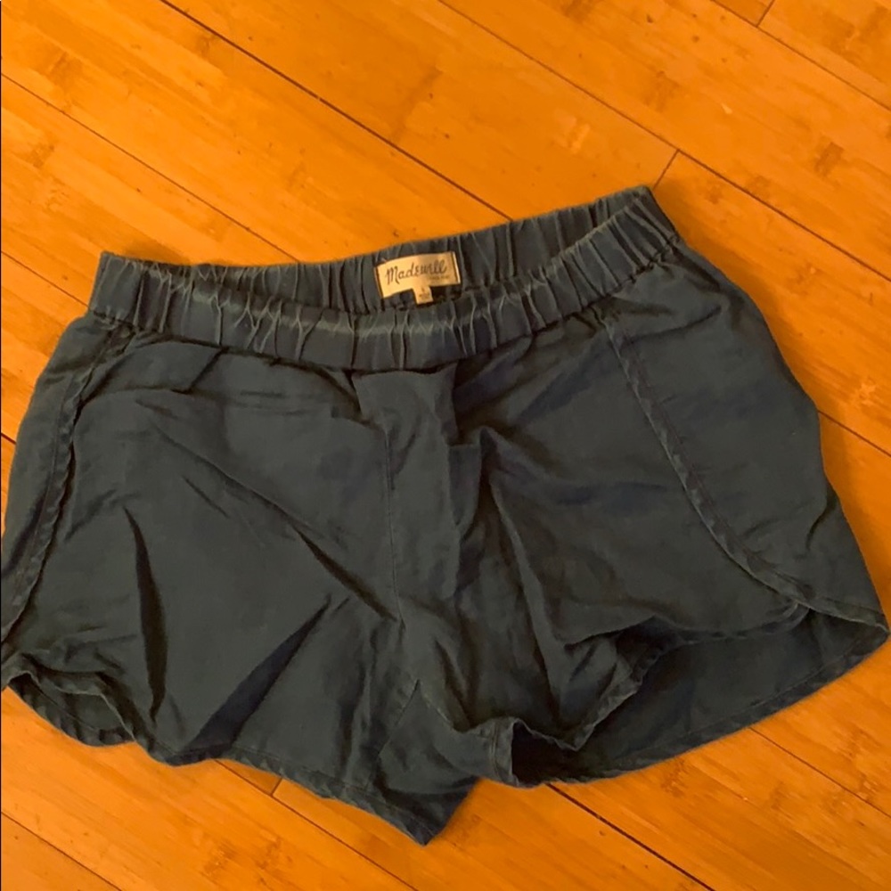 Madewell cotton shorts. Denim color. Size S